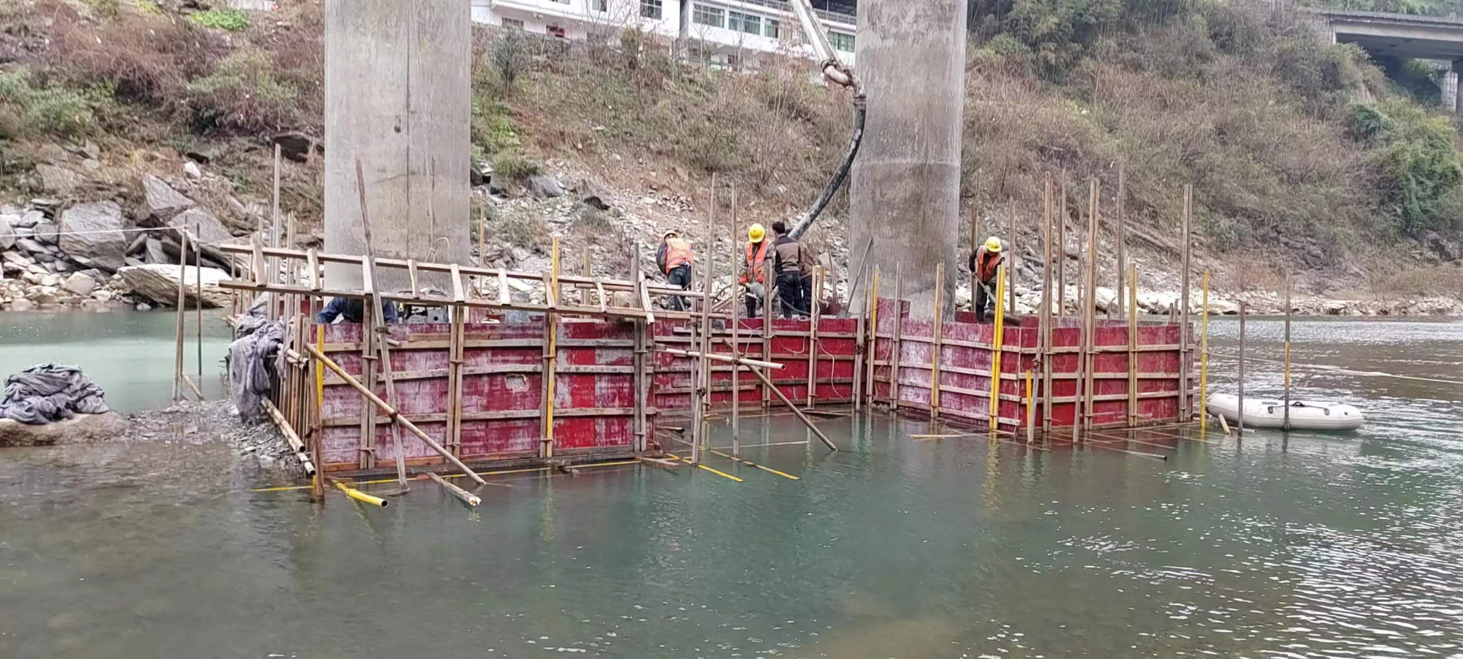 永州水利工程施工中堤坝渗漏原因以及防渗加固技术